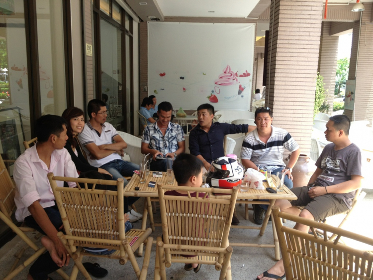NGOINHAXANH và NHỮNG NGƯỜI BẠN