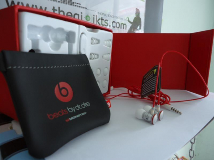 Beats by Dr. Dre UrBeat tai nghe hàng đầu thế giới vượt lên chuẩn mực những tai nghe thông