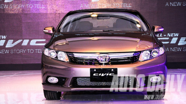 Honda Civic mới làm lu mờ Civic cũ nhờ thêm nhiều tiện ích