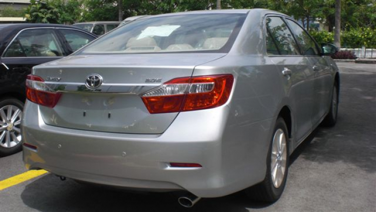 Hình ảnh chính thức TOYOTA CAMRY 2013 sẽ ra mắt vào 14/08/2012