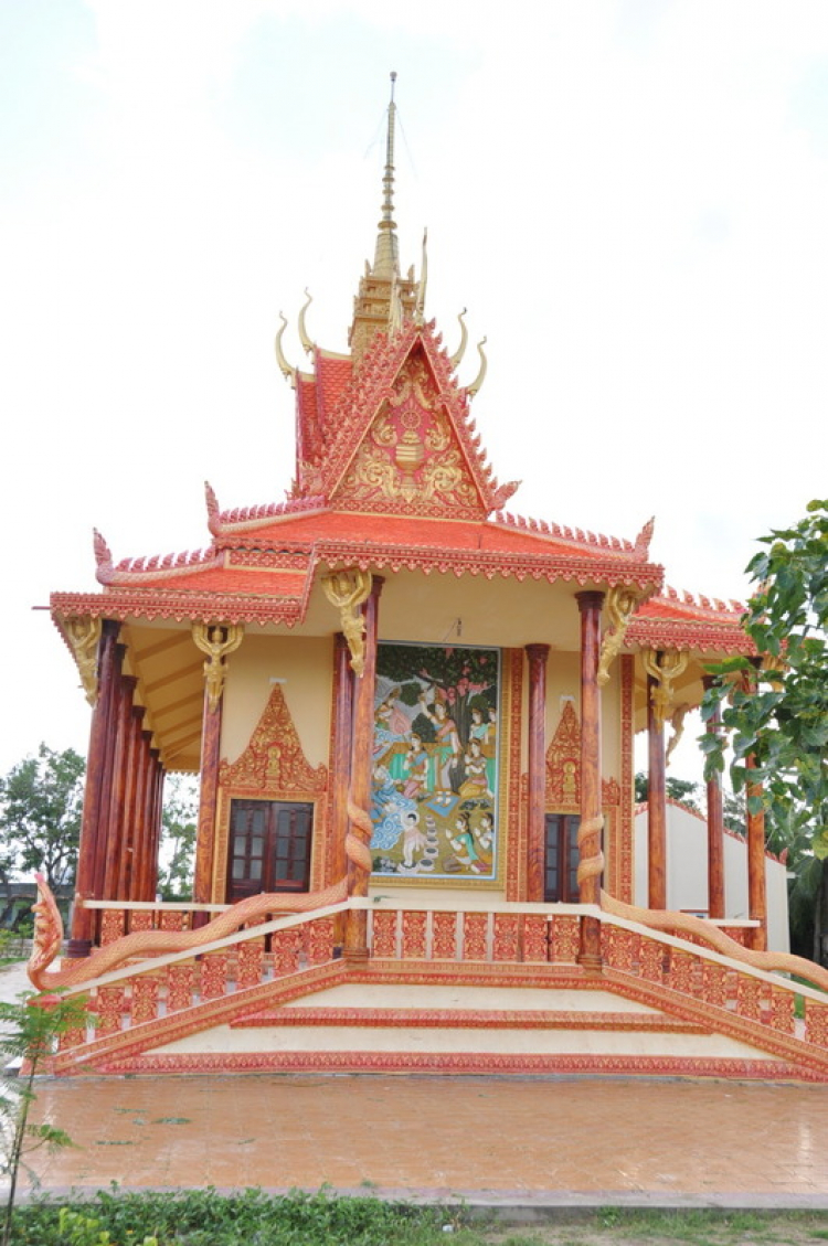 Tiến về Năm Căn vì các em thân yêu. Tiến về Năm Căn vì các em thân yêu.