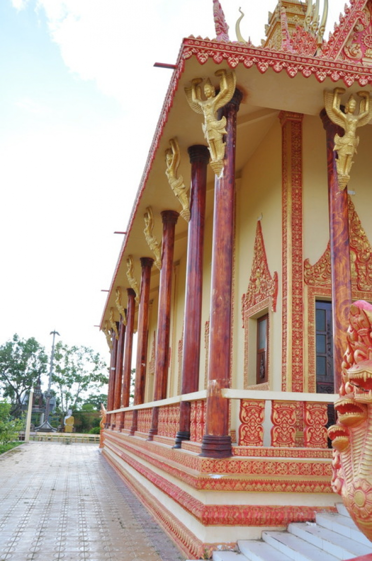 Tiến về Năm Căn vì các em thân yêu. Tiến về Năm Căn vì các em thân yêu.