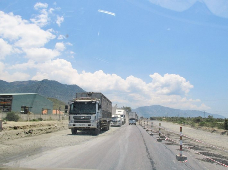 Chuyến du lịch hè 2014 biển và núi của nhà em. Chuyến du lịch hè 2014 biển và núi của nhà em.