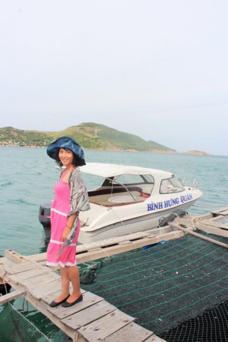 Chuyến du lịch hè 2014 biển và núi của nhà em. Chuyến du lịch hè 2014 biển và núi của nhà em.