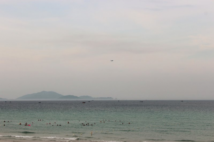 Chuyến du lịch hè 2014 biển và núi của nhà em. Chuyến du lịch hè 2014 biển và núi của nhà em.
