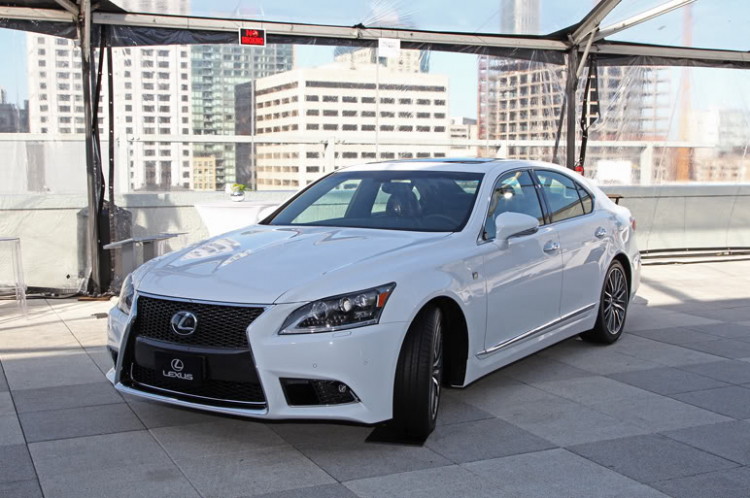 Lexus LS430, LS460/L, LS600h/L - Im Lặng Là Vàng Lexus LS430, LS460/L, LS600h/L - Im Lặng Là Vàng