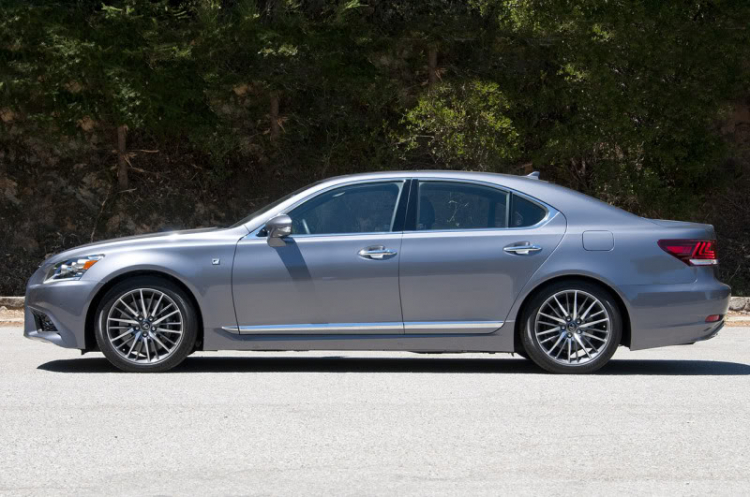 Lexus LS430, LS460/L,  LS600h/L - Im Lặng Là Vàng