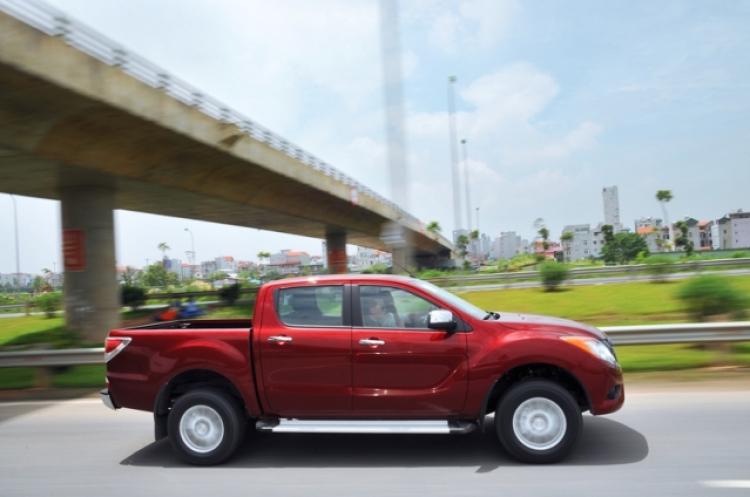 Một ngày test thử "trai đẹp" Mazda BT-50 tại Hà Nội