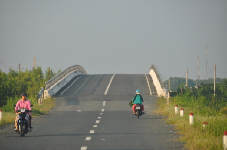 Tiến về Năm Căn vì các em thân yêu.