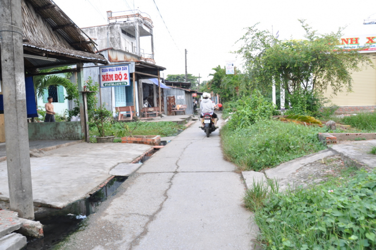 Tiến về Năm Căn vì các em thân yêu.