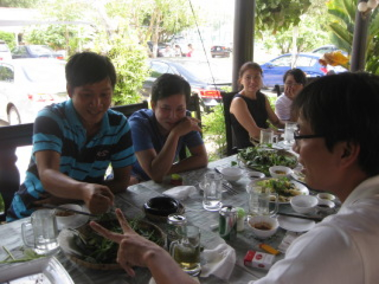 "Nhóm lữa" đây.....mọi người vào thổi lữa giúp em nhé.....he he he