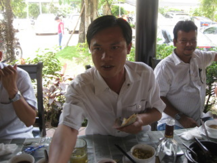 "Nhóm lữa" đây.....mọi người vào thổi lữa giúp em nhé.....he he he