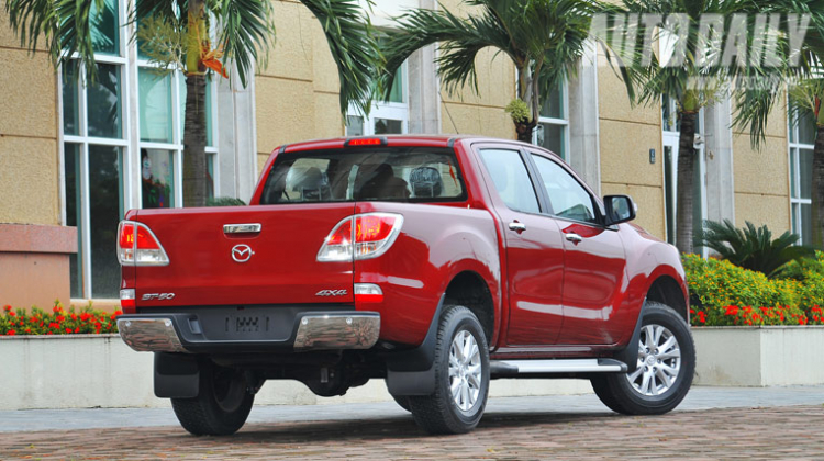 Cụ nào đi Mazda BT-50 2012 thì mời vào đây bình luận ạ :)