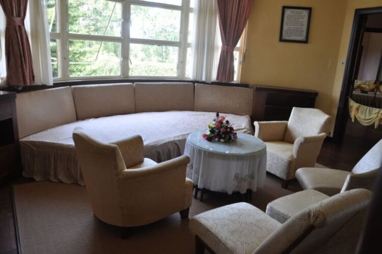 OS.XNL - Hình ảnh trang 1 và 11 -Hành trình SAPHIR Dalat Hotel - Summer Aug 2012 OS.XNL - Hình ảnh trang 1 và 11 -Hành trình SAPHIR Dalat Hotel - Summer Aug 2012