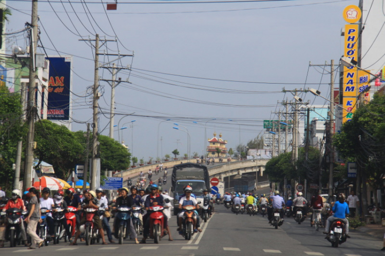 Matiz: chân ngắn trên đường dài! Festival Đà Lạt 2013.(p204)