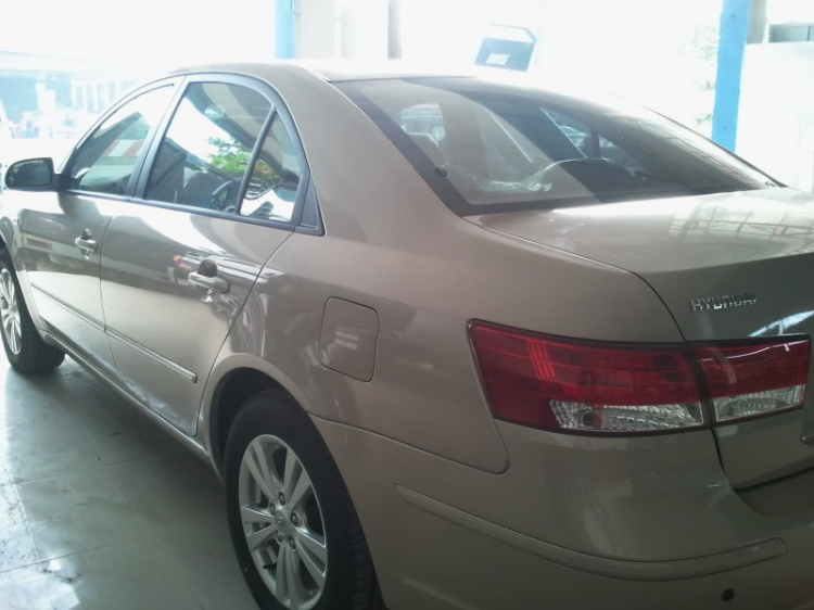 Bán HYUNDAI SONATA 2009 giá 590tr, màu đen mơí 100%