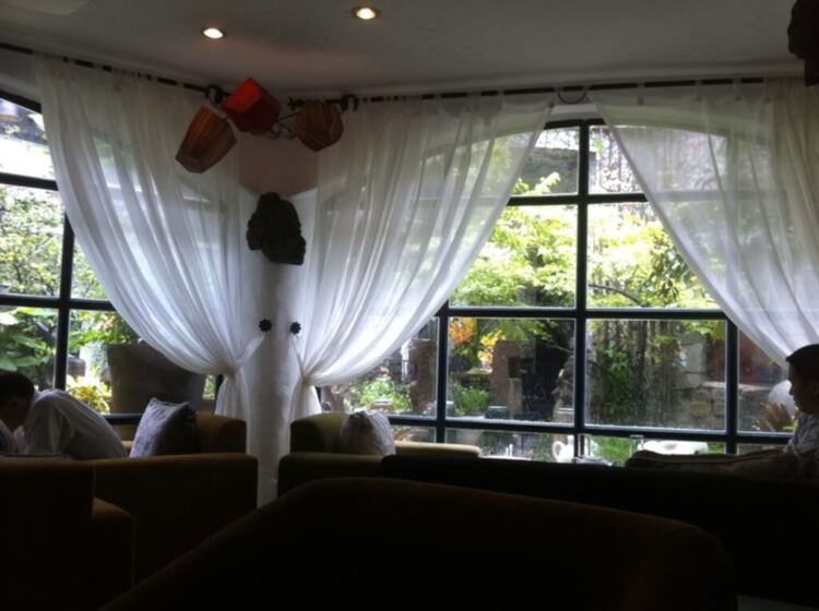 S.O.S - Cafe, off chai nhanh gọn không hẹn trước