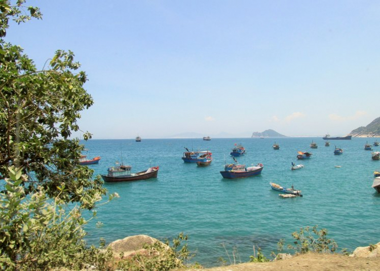 Chuyến du lịch hè 2014 biển và núi của nhà em. Chuyến du lịch hè 2014 biển và núi của nhà em.