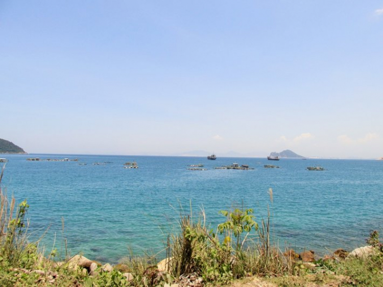 Chuyến du lịch hè 2014 biển và núi của nhà em. Chuyến du lịch hè 2014 biển và núi của nhà em.