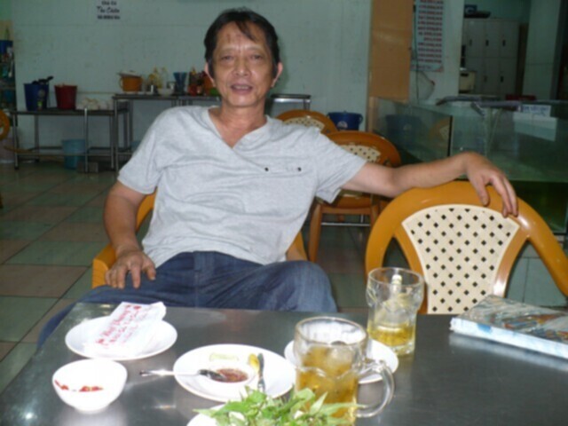 S.O.S - Cafe, off chai nhanh gọn không hẹn trước