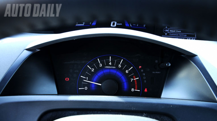 Một ngày cùng Honda Civic 2.0AT 2012! Mời các cụ vào góp ý thêm ạ! Một ngày cùng Honda Civic 2.0AT 2012! Mời các cụ vào góp ý thêm ạ!