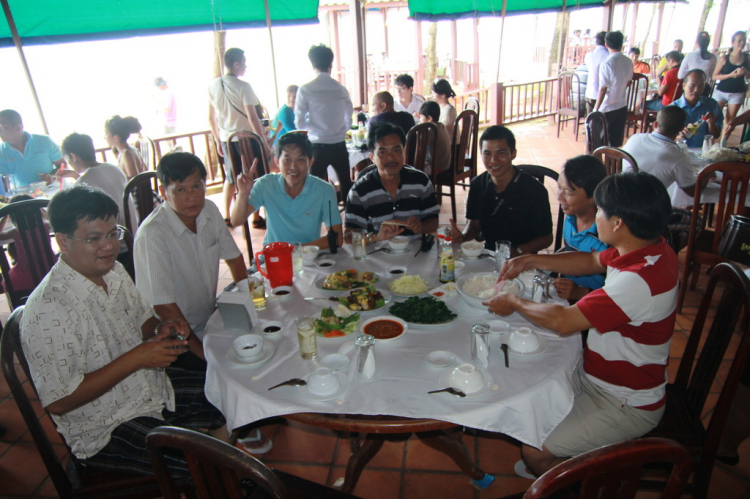 [Cambodia] Ảnh hành trình Caravan "tận hưởng ngày hè tại Sihanoukville & cao nguyên Bokor"