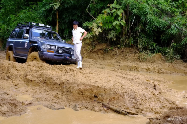 Ảnh hành trình tiền trạm cùng hội Xe Địa Hình Sài Gòn cho giải off-road "khủng" SAT 2012