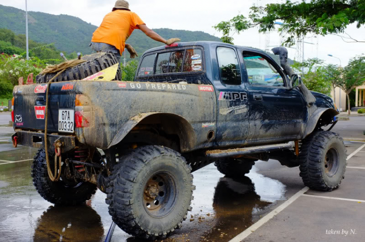 Ảnh hành trình tiền trạm cùng hội Xe Địa Hình Sài Gòn cho giải off-road "khủng" SAT 2012