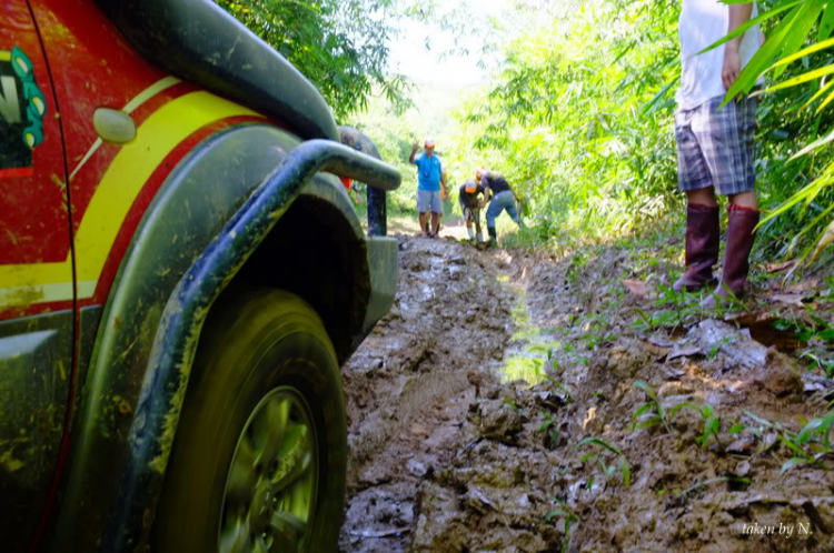 Ảnh hành trình tiền trạm cùng hội Xe Địa Hình Sài Gòn cho giải off-road "khủng" SAT 2012