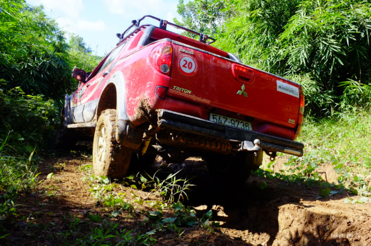 Ảnh hành trình tiền trạm cùng hội Xe Địa Hình Sài Gòn cho giải off-road "khủng" SAT 2012