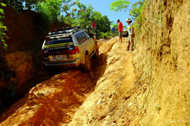 Ảnh hành trình tiền trạm cùng hội Xe Địa Hình Sài Gòn cho giải off-road "khủng" SAT 2012