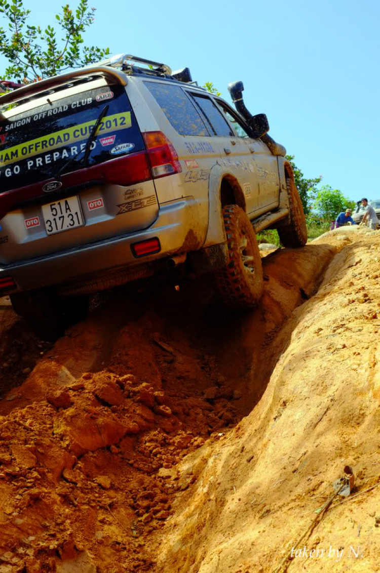 Ảnh hành trình tiền trạm cùng hội Xe Địa Hình Sài Gòn cho giải off-road "khủng" SAT 2012