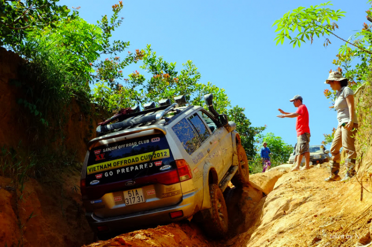 Ảnh hành trình tiền trạm cùng hội Xe Địa Hình Sài Gòn cho giải off-road "khủng" SAT 2012