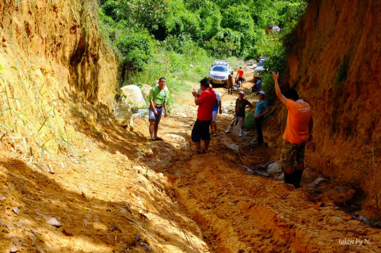 Ảnh hành trình tiền trạm cùng hội Xe Địa Hình Sài Gòn cho giải off-road "khủng" SAT 2012