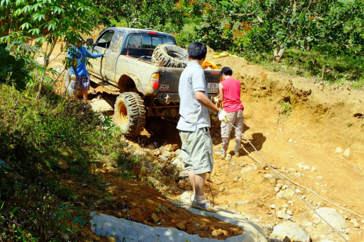 Ảnh hành trình tiền trạm cùng hội Xe Địa Hình Sài Gòn cho giải off-road "khủng" SAT 2012