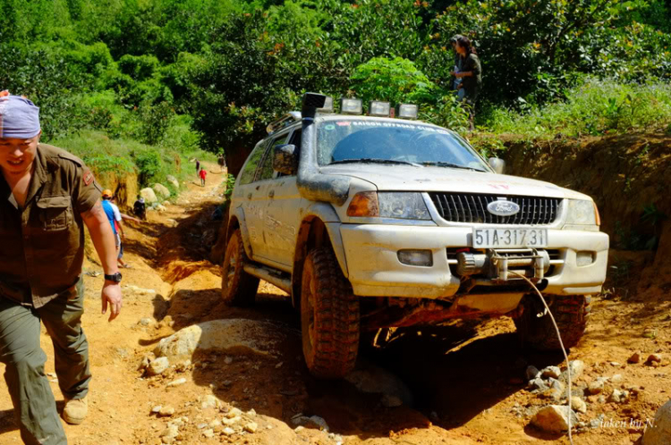 Ảnh hành trình tiền trạm cùng hội Xe Địa Hình Sài Gòn cho giải off-road "khủng" SAT 2012