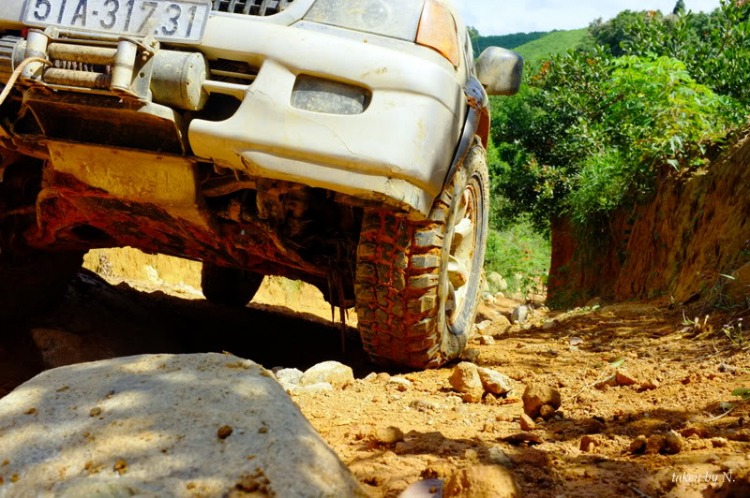 Ảnh hành trình tiền trạm cùng hội Xe Địa Hình Sài Gòn cho giải off-road "khủng" SAT 2012