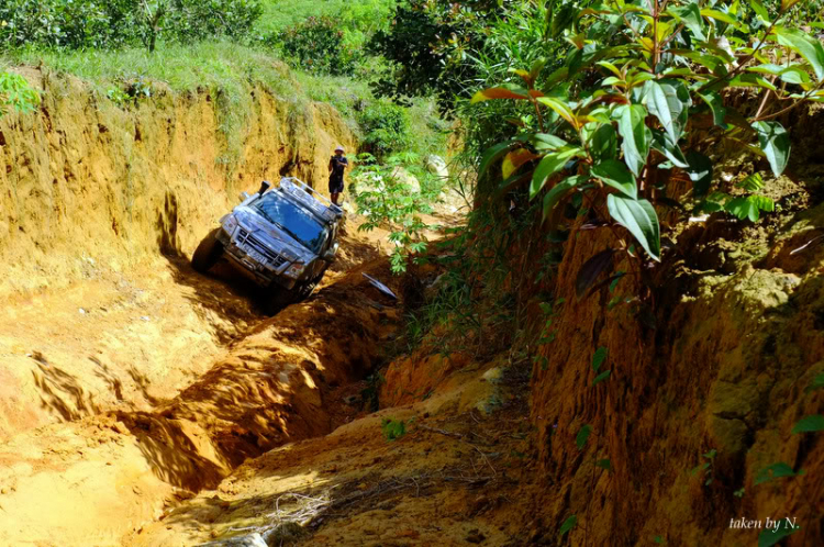 Ảnh hành trình tiền trạm cùng hội Xe Địa Hình Sài Gòn cho giải off-road "khủng" SAT 2012