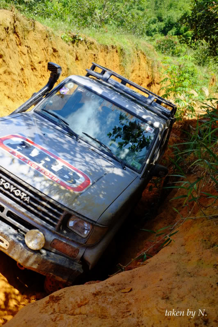 Ảnh hành trình tiền trạm cùng hội Xe Địa Hình Sài Gòn cho giải off-road "khủng" SAT 2012