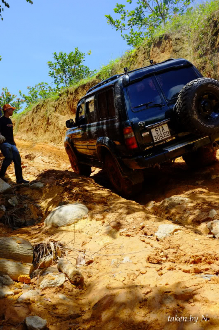 Ảnh hành trình tiền trạm cùng hội Xe Địa Hình Sài Gòn cho giải off-road "khủng" SAT 2012