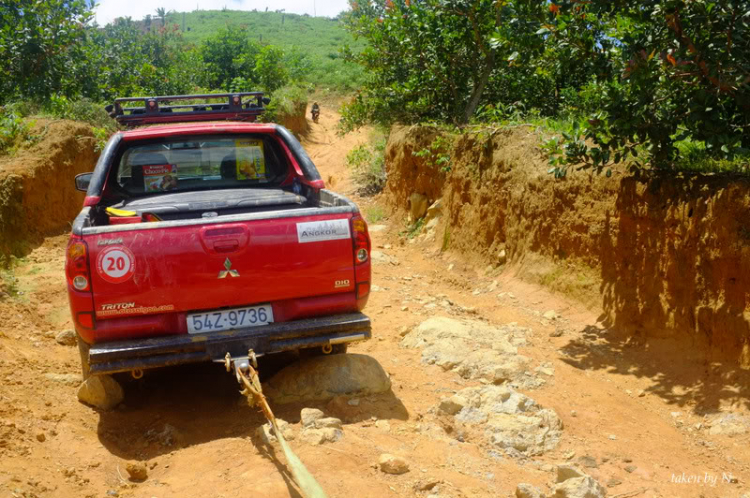 Ảnh hành trình tiền trạm cùng hội Xe Địa Hình Sài Gòn cho giải off-road "khủng" SAT 2012