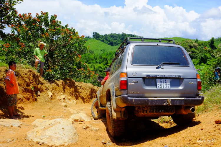 Ảnh hành trình tiền trạm cùng hội Xe Địa Hình Sài Gòn cho giải off-road "khủng" SAT 2012