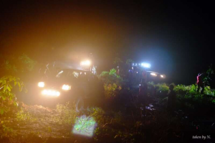 Ảnh hành trình tiền trạm cùng hội Xe Địa Hình Sài Gòn cho giải off-road "khủng" SAT 2012 Ảnh hành trình tiền trạm cùng hội Xe Địa Hình Sài Gòn cho giải off-road "khủng" SAT 2012