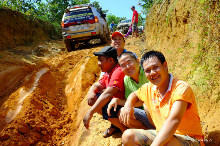 Ảnh hành trình tiền trạm cùng hội Xe Địa Hình Sài Gòn cho giải off-road "khủng" SAT 2012