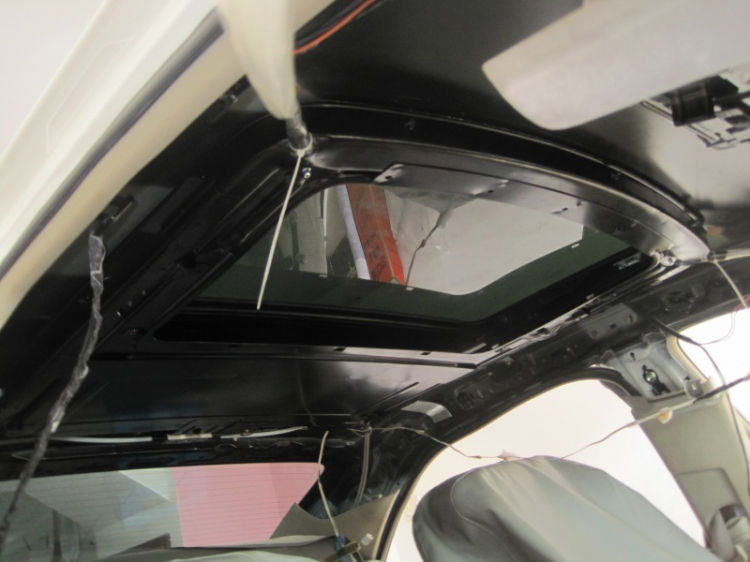 Tổng hợp xe Toyota lắp Sunroof (Toyota Tundra lắp 500HS - trang 8)