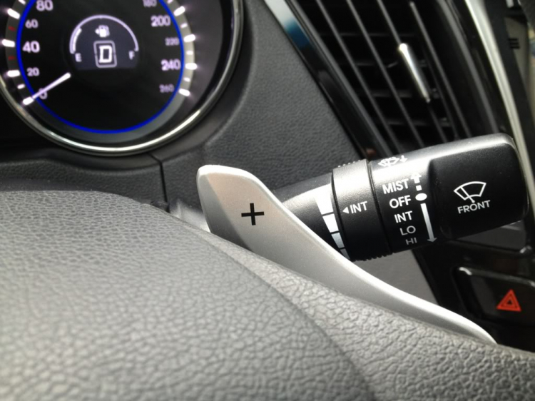 Độ "Paddle Shift" chính hãng Hyundai Sonata