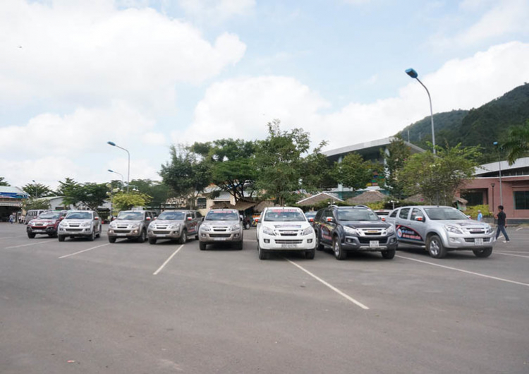 Đoàn Caravan Isuzu D-Max tham gia hành trình "Kết nối đam mê - sẻ chia cộng đồng" Đoàn Caravan Isuzu D-Max tham gia hành trình "Kết nối đam mê - sẻ chia cộng đồng"