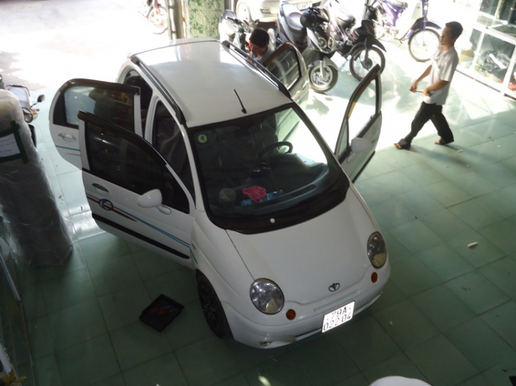 Tổng hợp các xe GM lắp đặt cửa sổ trời (Matiz lắp models 350HS tại Gâra Vui - trang 10) Tổng hợp các xe GM lắp đặt cửa sổ trời (Matiz lắp models 350HS tại Gâra Vui - trang 10)