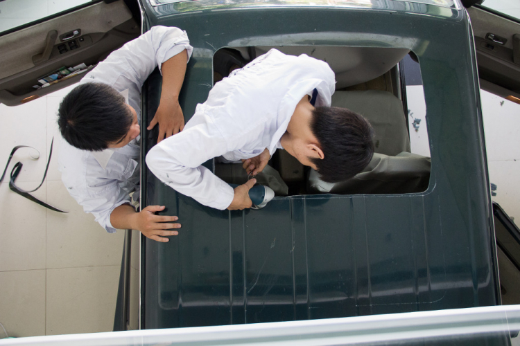 CỬA SỔ TRỜI SUNROOF KHUYẾN MÃI CỰC HOT NHÂN DỊP CUỐI NĂM