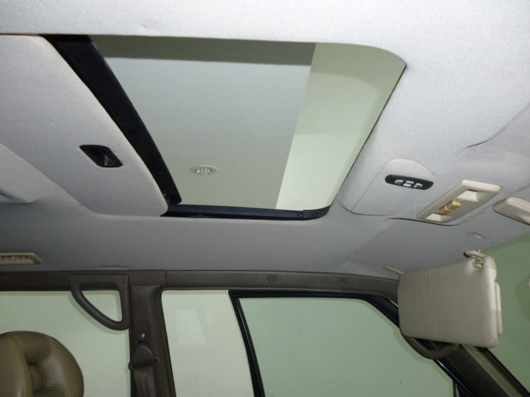 CỬA SỔ TRỜI SUNROOF KHUYẾN MÃI CỰC HOT NHÂN DỊP CUỐI NĂM